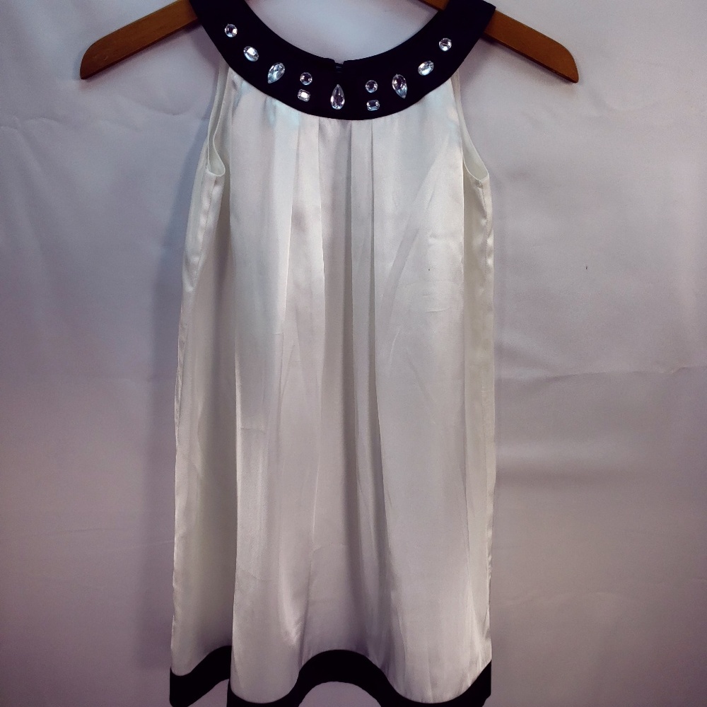 Us Angels !00% Silk Dress in Diamond White / Black